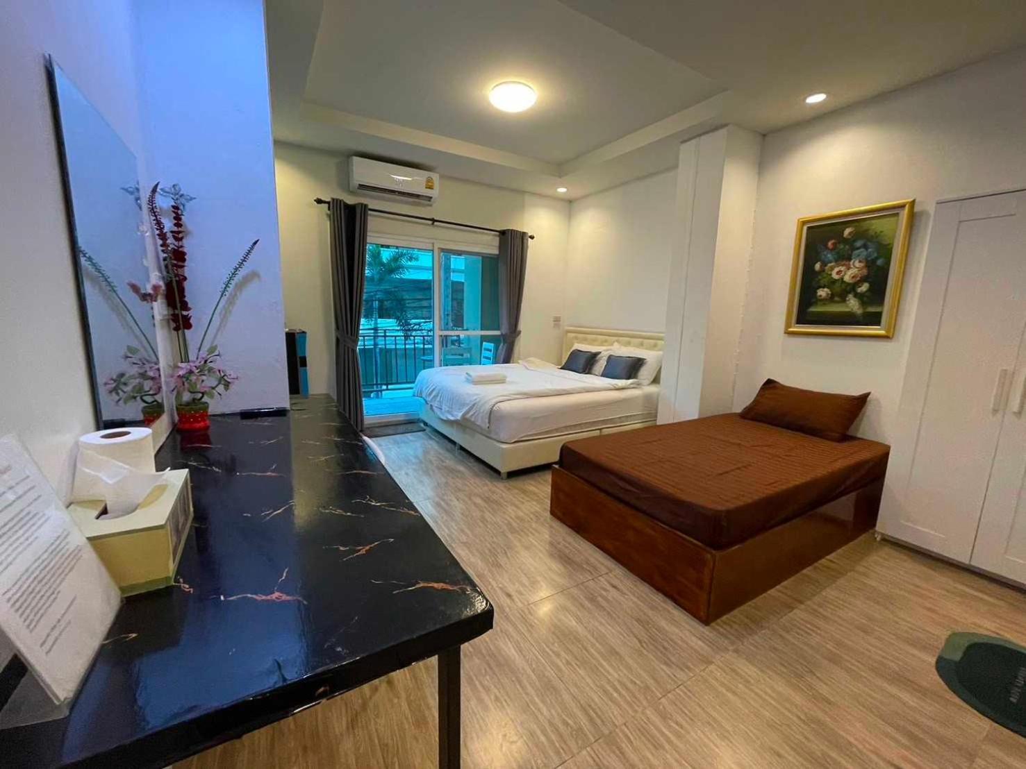 Oyo 75486 Anna Residence Jomtien Buitenkant foto