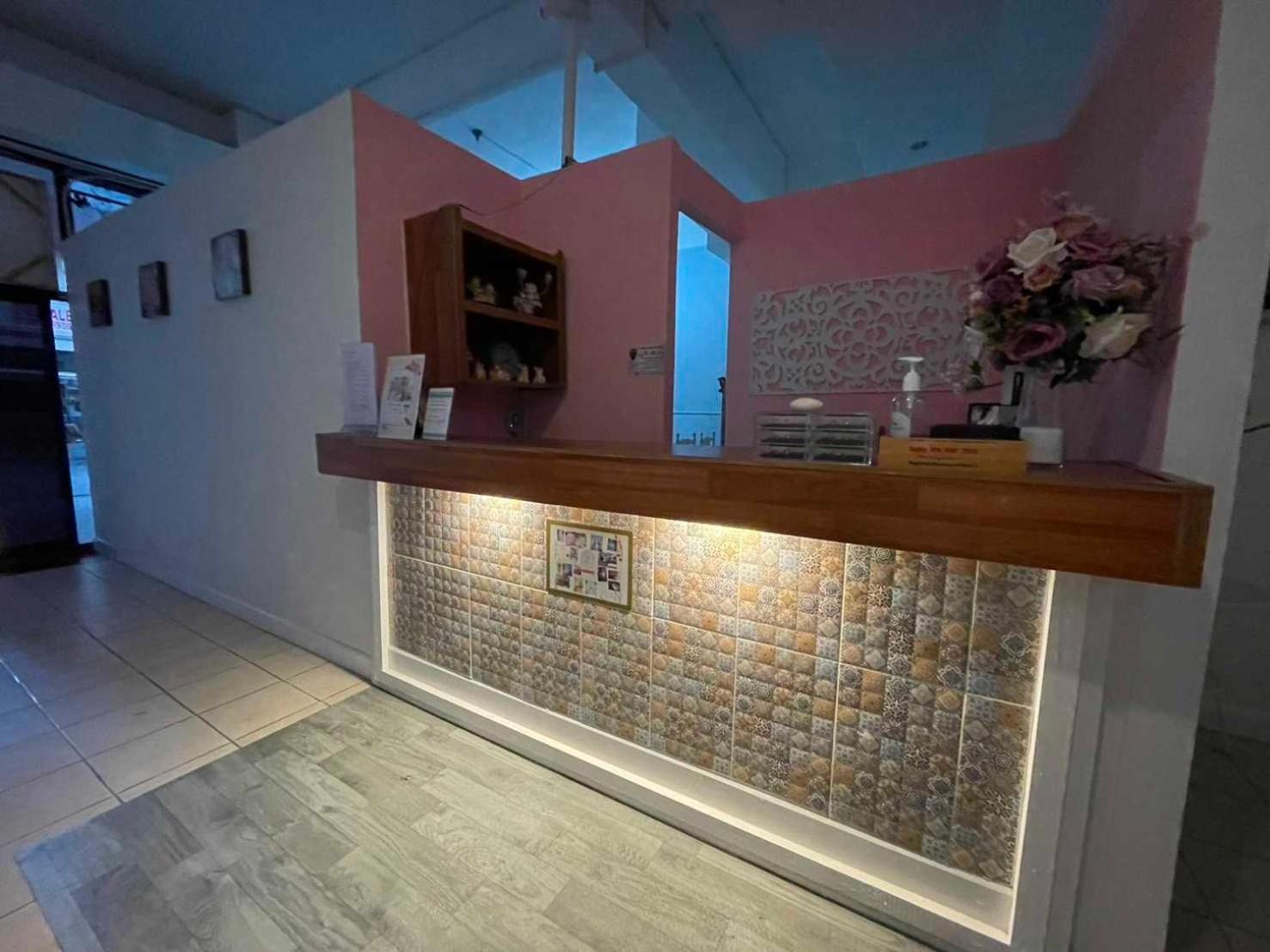 Oyo 75486 Anna Residence Jomtien Buitenkant foto