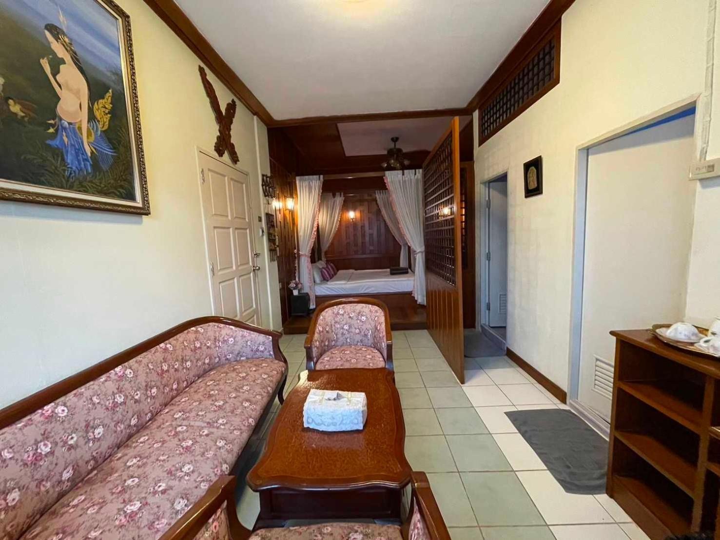 Oyo 75486 Anna Residence Jomtien Buitenkant foto