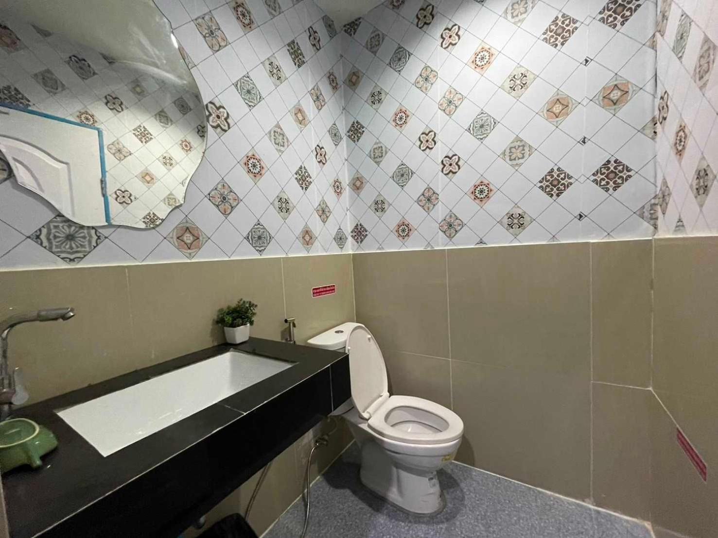 Oyo 75486 Anna Residence Jomtien Buitenkant foto