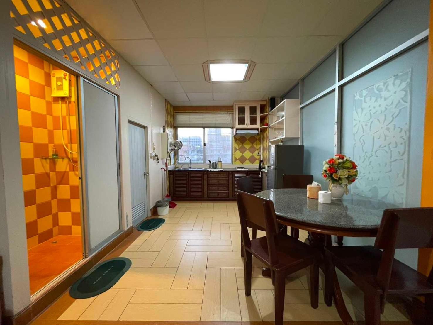 Oyo 75486 Anna Residence Jomtien Buitenkant foto
